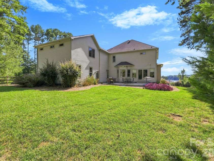 151 Yellow Jacket Circle, Mooresville, NC 28117.  MLS# CAR4364458, YatesRealty ID 17921. 