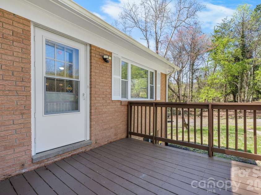 1859 Mcree Road, Newton, NC 28658.  MLS# CAR4361810, YatesRealty ID 17924. 