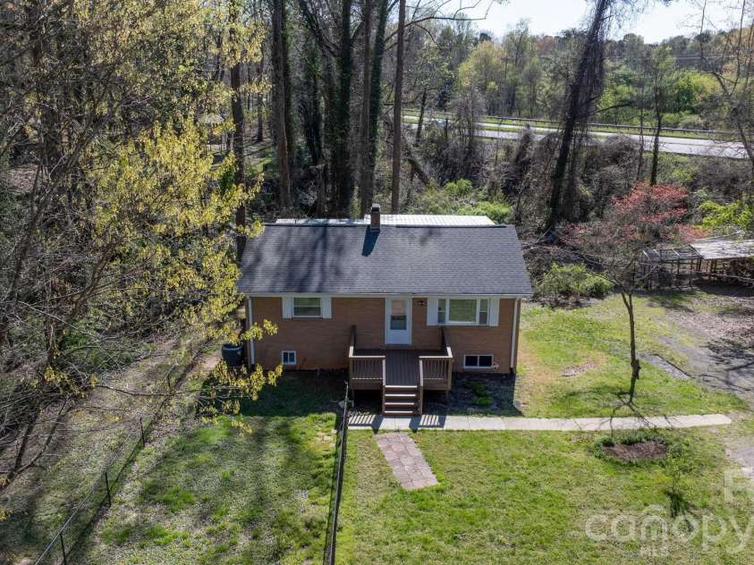 1859 Mcree Road, Newton, NC 28658.  MLS# CAR4361810, YatesRealty ID 17924. 