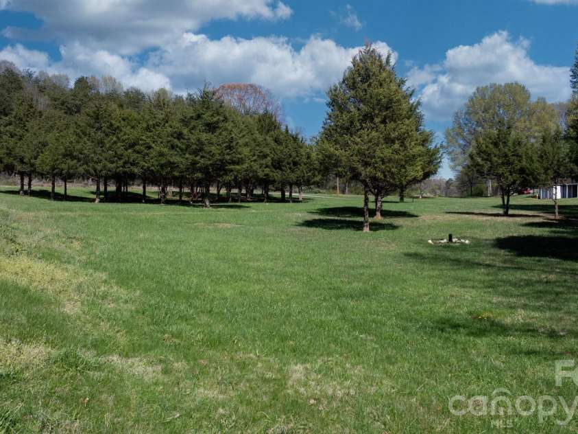 1859 Mcree Road, Newton, NC 28658.  MLS# CAR4361810, YatesRealty ID 17924. 