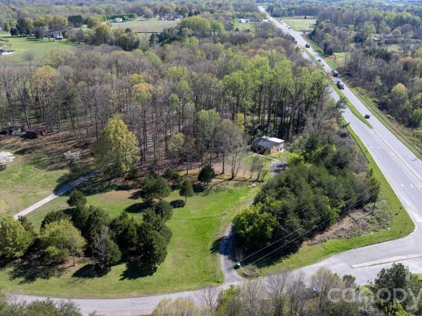 1859 Mcree Road, Newton, NC 28658.  MLS# CAR4361810, YatesRealty ID 17924. 