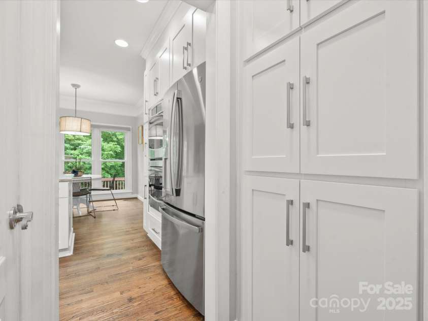 2821 Providence Spring Lane, Charlotte, NC 28270.  MLS# CAR4264457, YatesRealty ID 17928. 