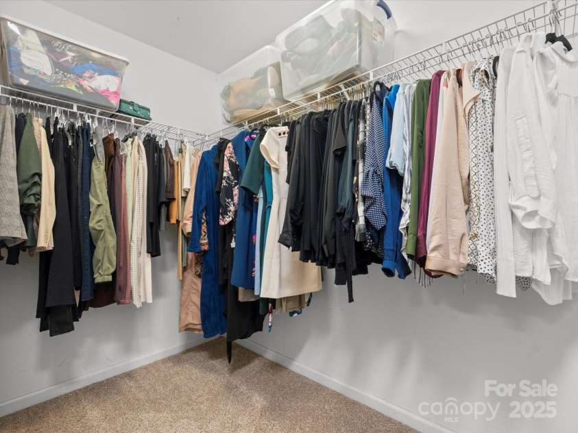 2821 Providence Spring Lane, Charlotte, NC 28270.  MLS# CAR4264457, YatesRealty ID 17928. 