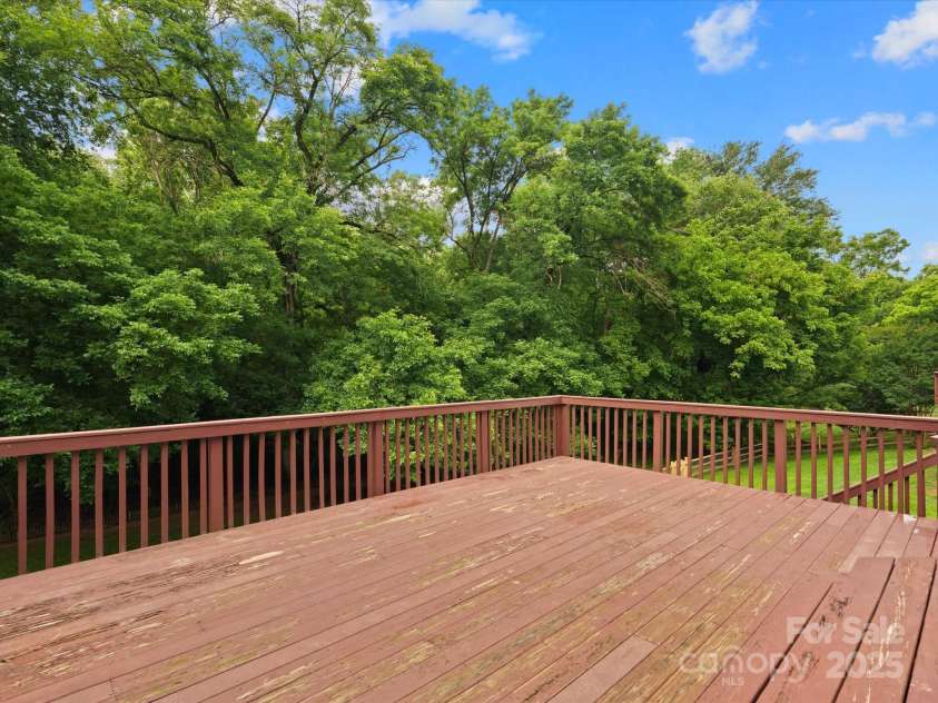 2821 Providence Spring Lane, Charlotte, NC 28270.  MLS# CAR4264457, YatesRealty ID 17928. 