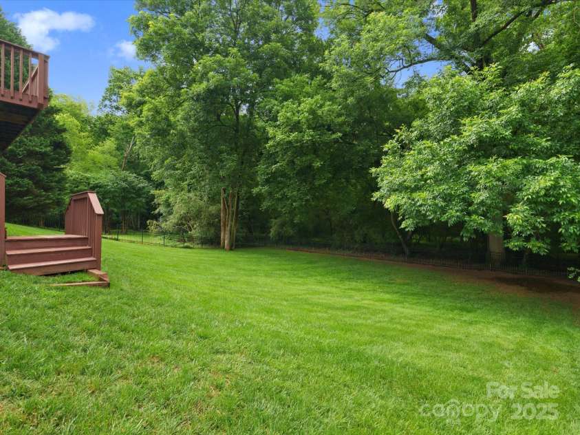 2821 Providence Spring Lane, Charlotte, NC 28270.  MLS# CAR4264457, YatesRealty ID 17928. 