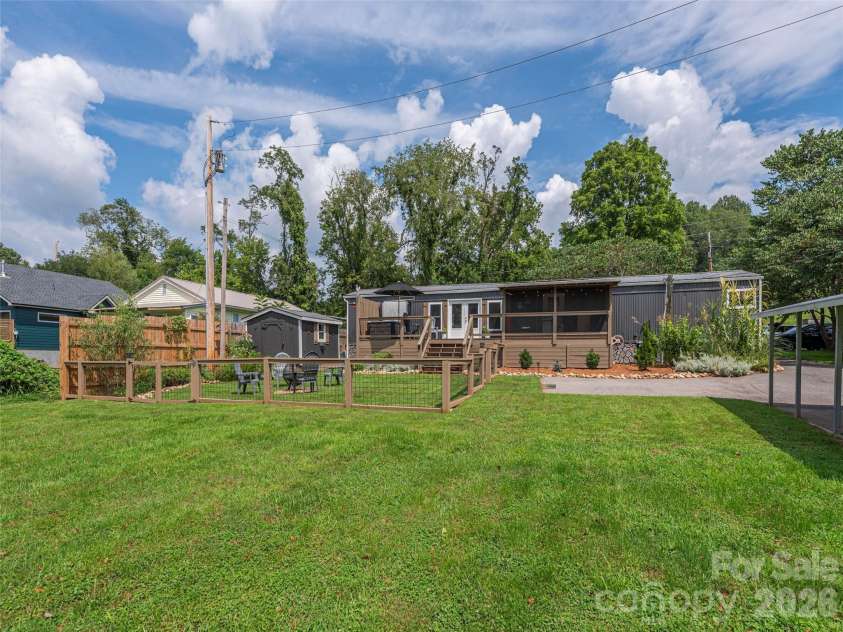 248 Max Thompson Road, Canton, NC 28716.  MLS# CAR4296051, YatesRealty ID 17929. 