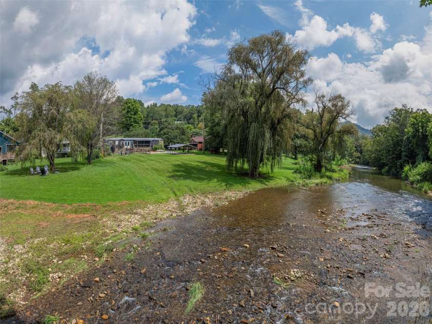 248 Max Thompson Road, Canton, NC 28716.  MLS# CAR4296051, YatesRealty ID 17929. 
