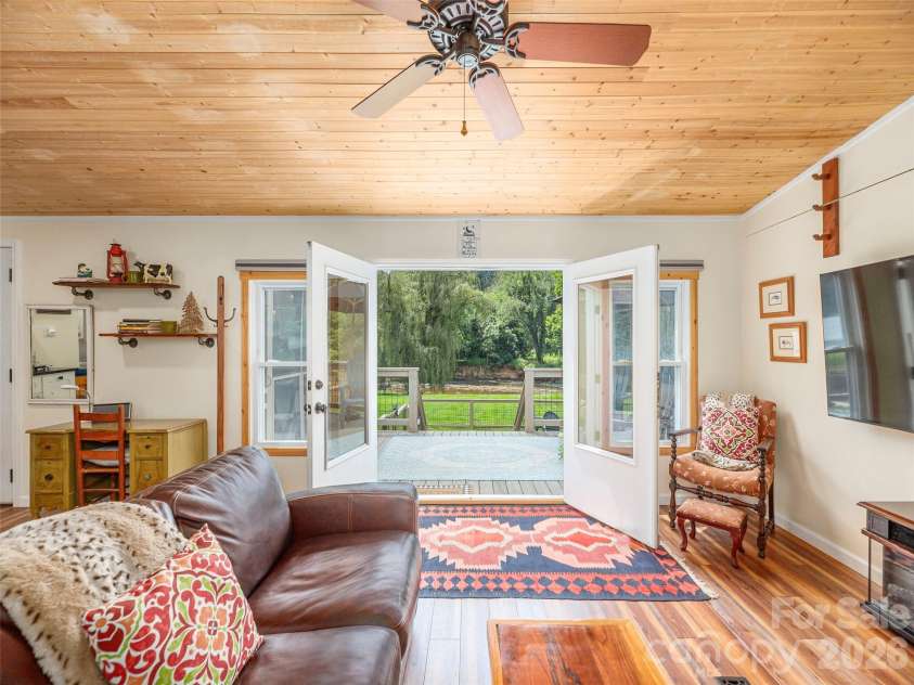 248 Max Thompson Road, Canton, NC 28716.  MLS# CAR4296051, YatesRealty ID 17929. 