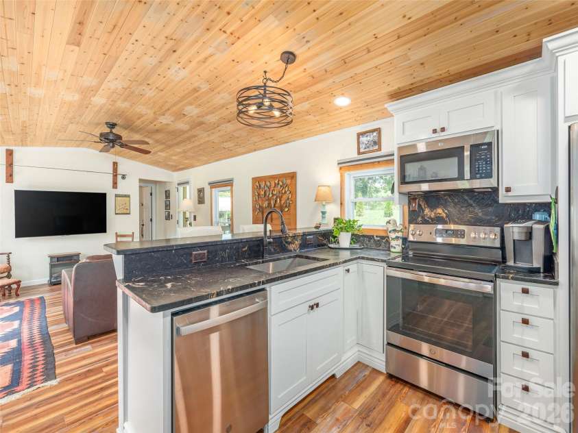 248 Max Thompson Road, Canton, NC 28716.  MLS# CAR4296051, YatesRealty ID 17929. 