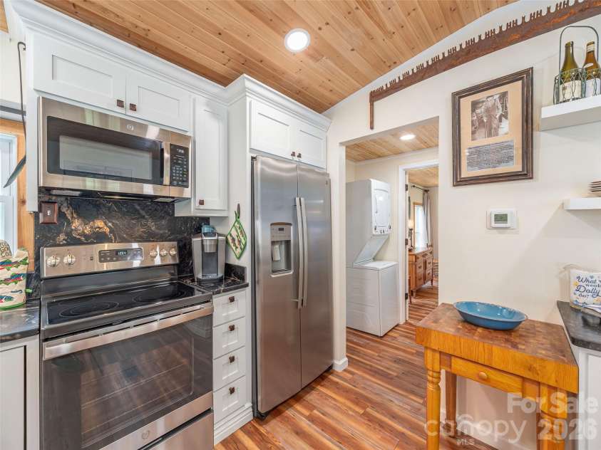 248 Max Thompson Road, Canton, NC 28716.  MLS# CAR4296051, YatesRealty ID 17929. 