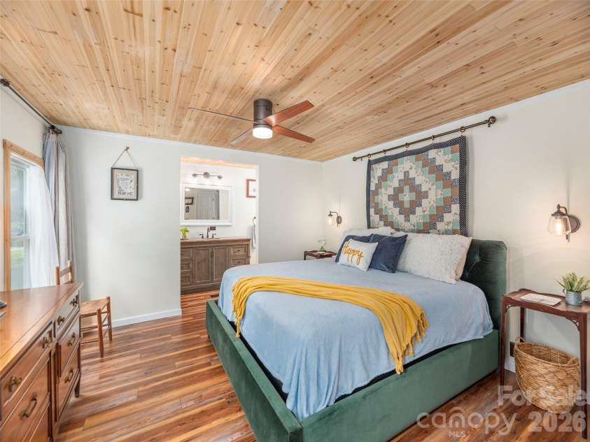 248 Max Thompson Road, Canton, NC 28716.  MLS# CAR4296051, YatesRealty ID 17929. 