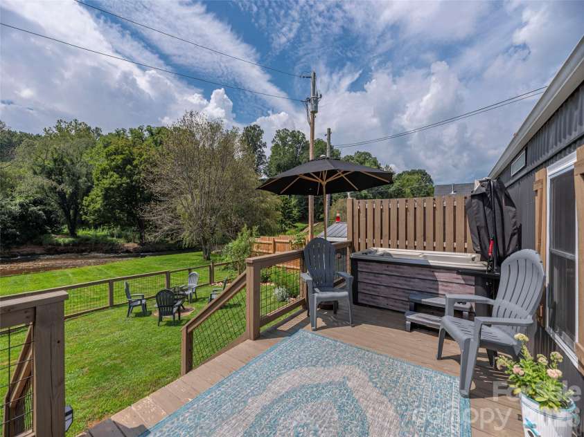 248 Max Thompson Road, Canton, NC 28716.  MLS# CAR4296051, YatesRealty ID 17929. 