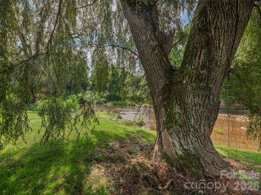 248 Max Thompson Road, Canton, NC 28716.  MLS# CAR4296051, YatesRealty ID 17929. 