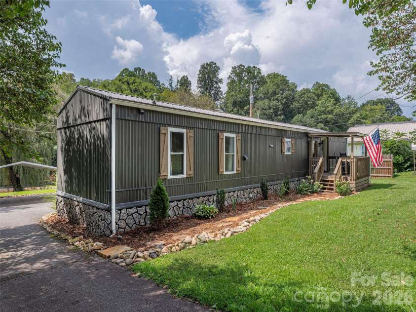 248 Max Thompson Road, Canton, NC 28716.  MLS# CAR4296051, YatesRealty ID 17929. 