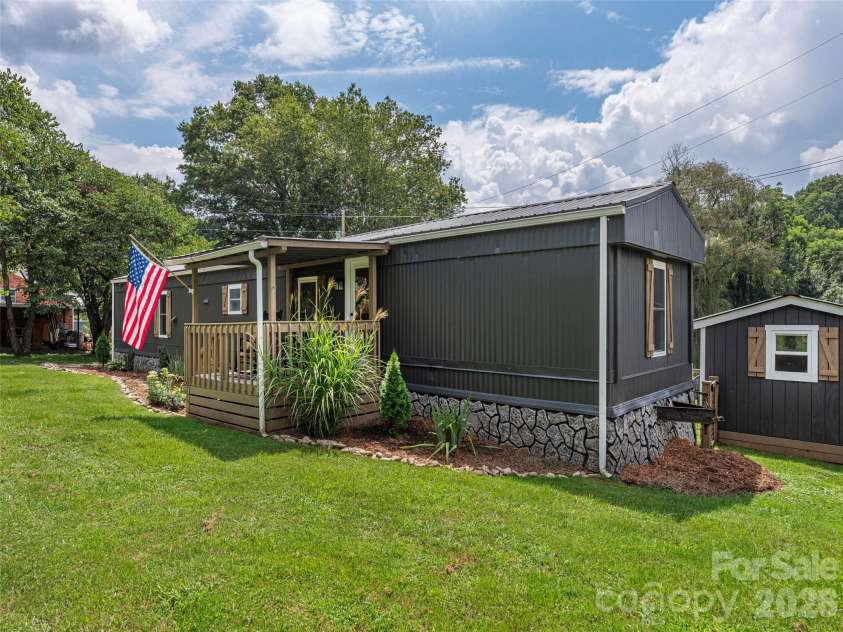 248 Max Thompson Road, Canton, NC 28716.  MLS# CAR4296051, YatesRealty ID 17929. 
