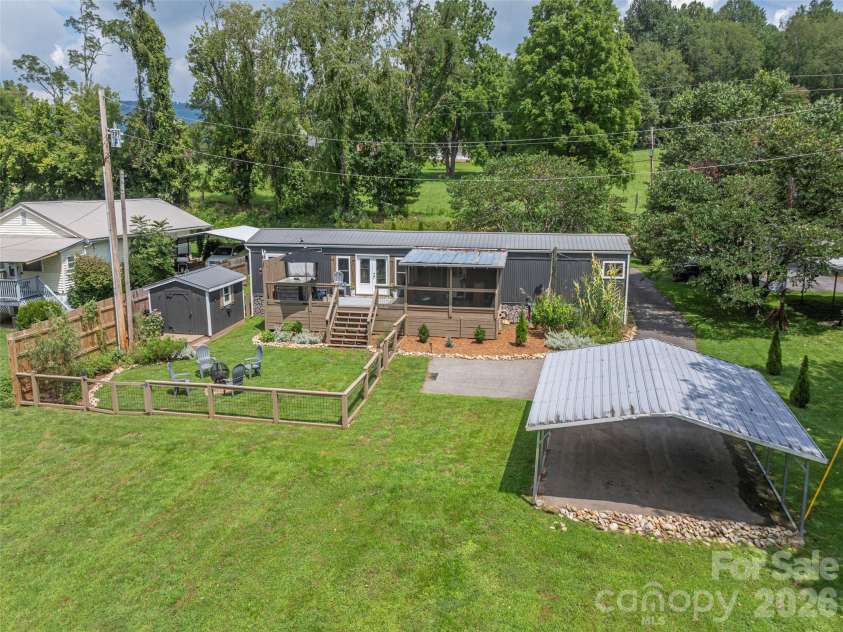248 Max Thompson Road, Canton, NC 28716.  MLS# CAR4296051, YatesRealty ID 17929. 
