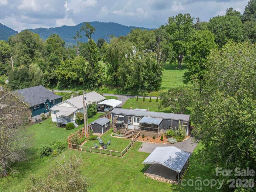248 Max Thompson Road, Canton, NC 28716.  MLS# CAR4296051, YatesRealty ID 17929. 
