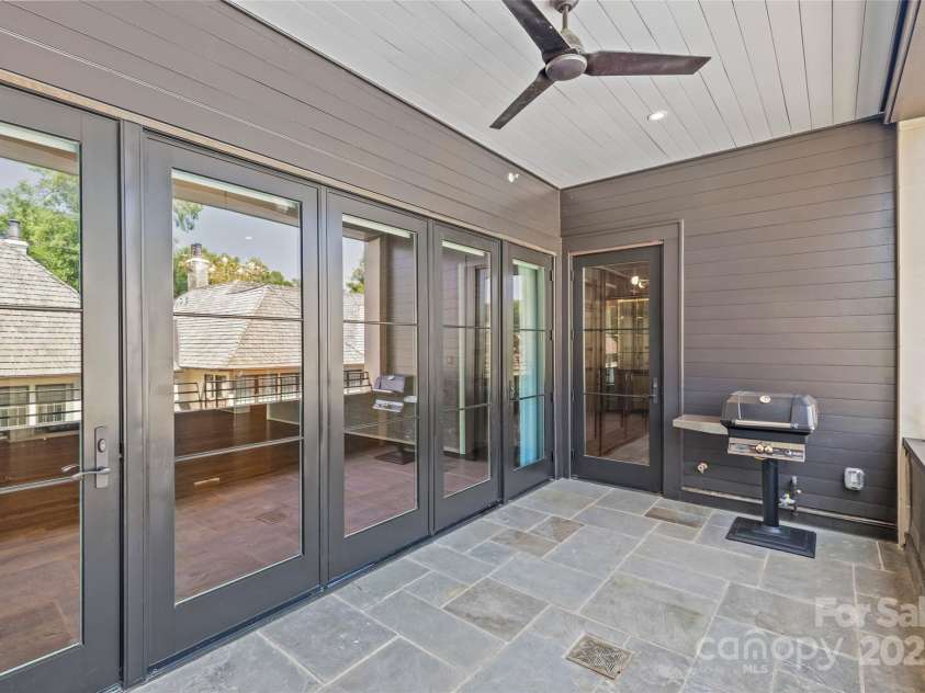 1172 Queens Road, Charlotte, NC 28207.  MLS# CAR4296406, YatesRealty ID 1793. 