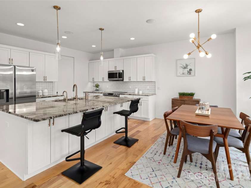 303 Iron Ridge Loop, Asheville, NC 28806.  MLS# CAR4151239, YatesRealty ID 1793. Kitchen and Dining