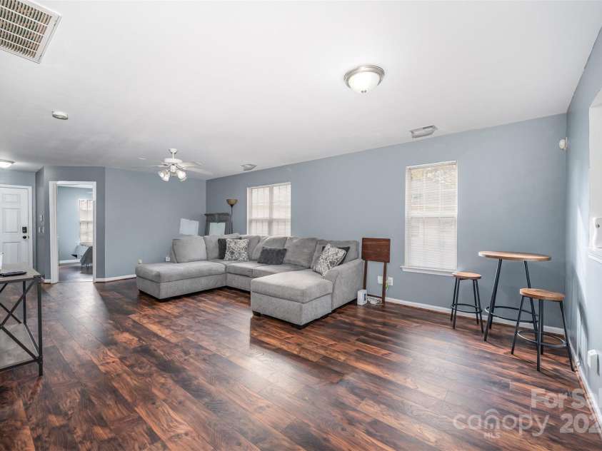 9734 Kennerly Cove Court, Charlotte, NC 28269.  MLS# CAR4326405, YatesRealty ID 1793. 