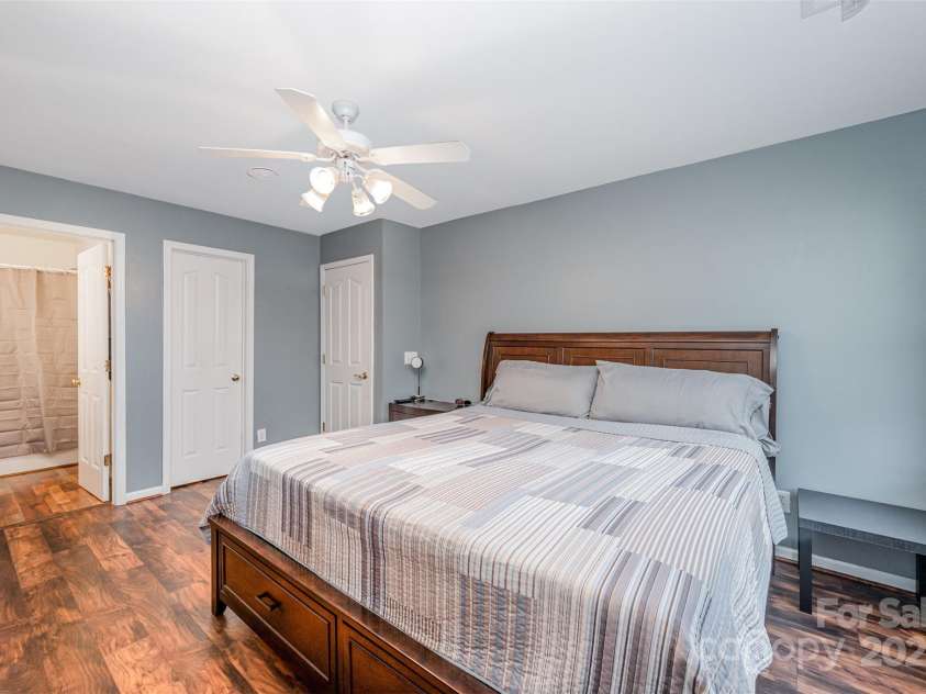 9734 Kennerly Cove Court, Charlotte, NC 28269.  MLS# CAR4326405, YatesRealty ID 1793. 