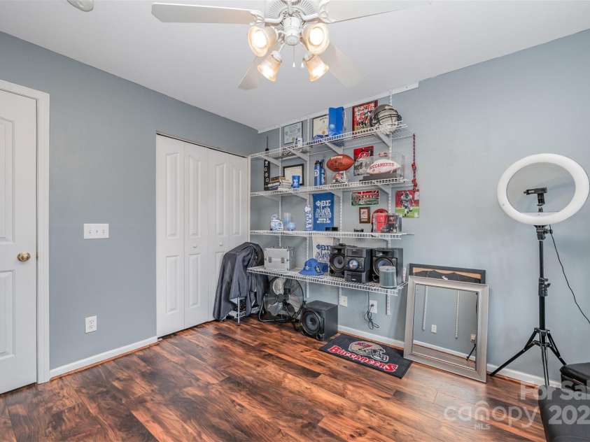 9734 Kennerly Cove Court, Charlotte, NC 28269.  MLS# CAR4326405, YatesRealty ID 1793. 