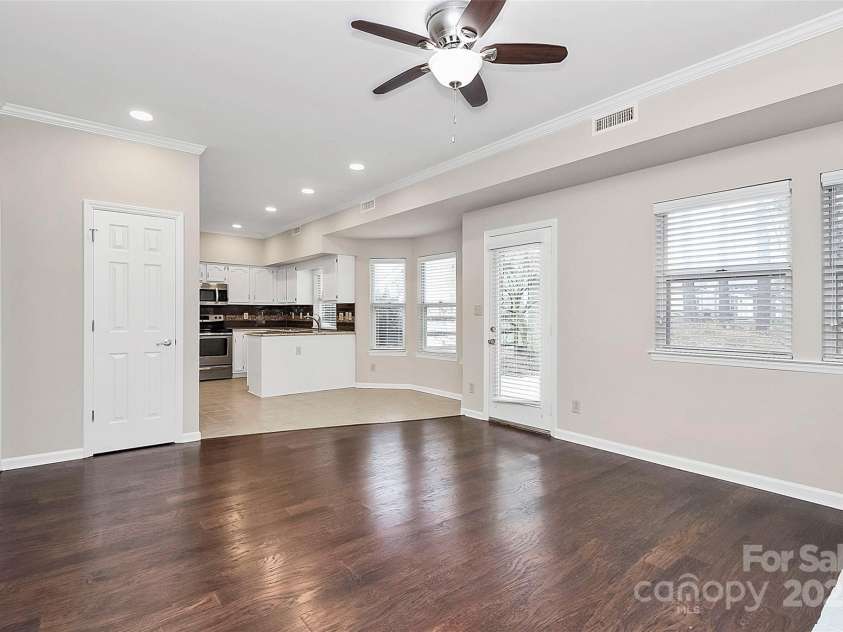 12313 Landing Green Drive, Charlotte, NC 28277.  MLS# CAR4331848, YatesRealty ID 17932. 