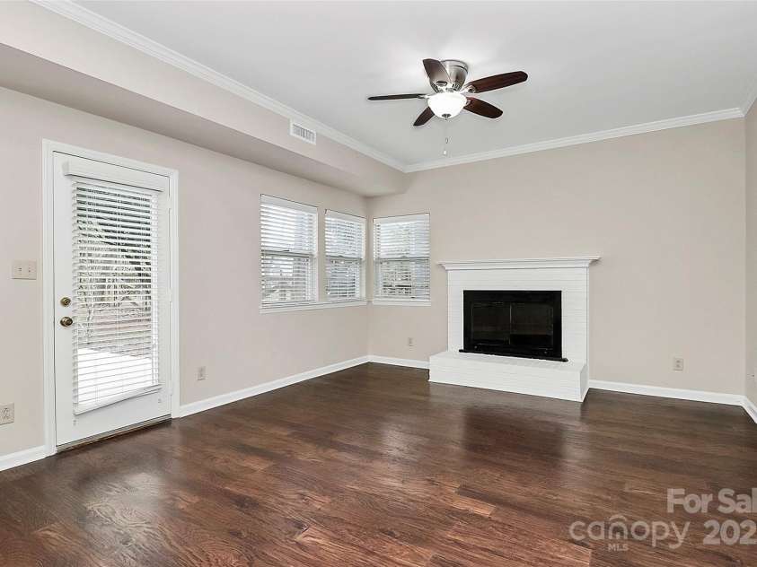 12313 Landing Green Drive, Charlotte, NC 28277.  MLS# CAR4331848, YatesRealty ID 17932. 