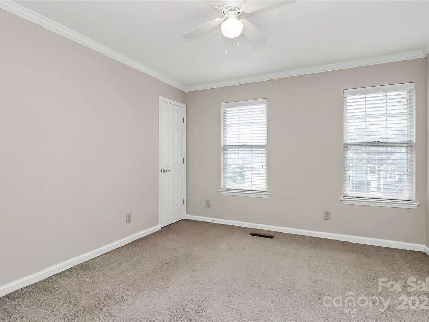 12313 Landing Green Drive, Charlotte, NC 28277.  MLS# CAR4331848, YatesRealty ID 17932. 