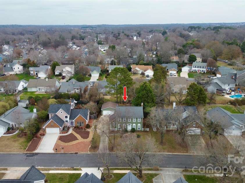 12313 Landing Green Drive, Charlotte, NC 28277.  MLS# CAR4331848, YatesRealty ID 17932. 