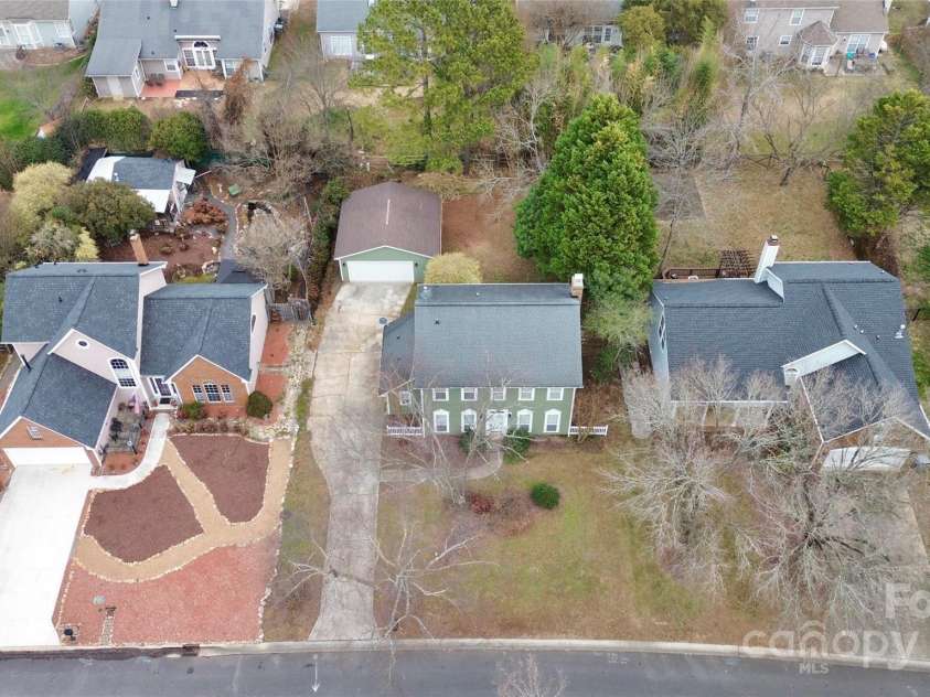 12313 Landing Green Drive, Charlotte, NC 28277.  MLS# CAR4331848, YatesRealty ID 17932. 