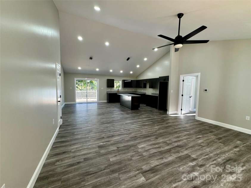 206 Fairway Drive, Rutherfordton, NC 28139.  MLS# CAR4192122, YatesRealty ID 17933. 