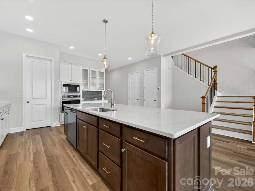 356 Portree Street, Rock Hill, SC 29732.  MLS# CAR4342039, YatesRealty ID 17935. Oversized Island