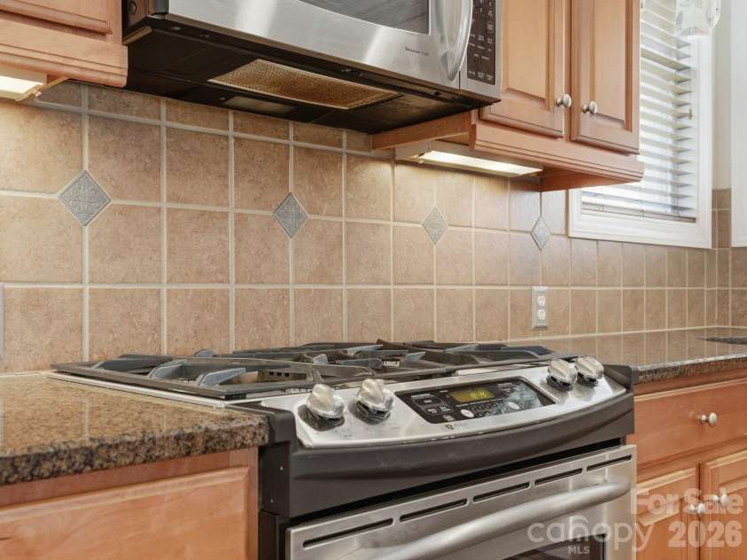 227 Edenshire Court, Indian Trail, NC 28079.  MLS# CAR4343283, YatesRealty ID 17936. 