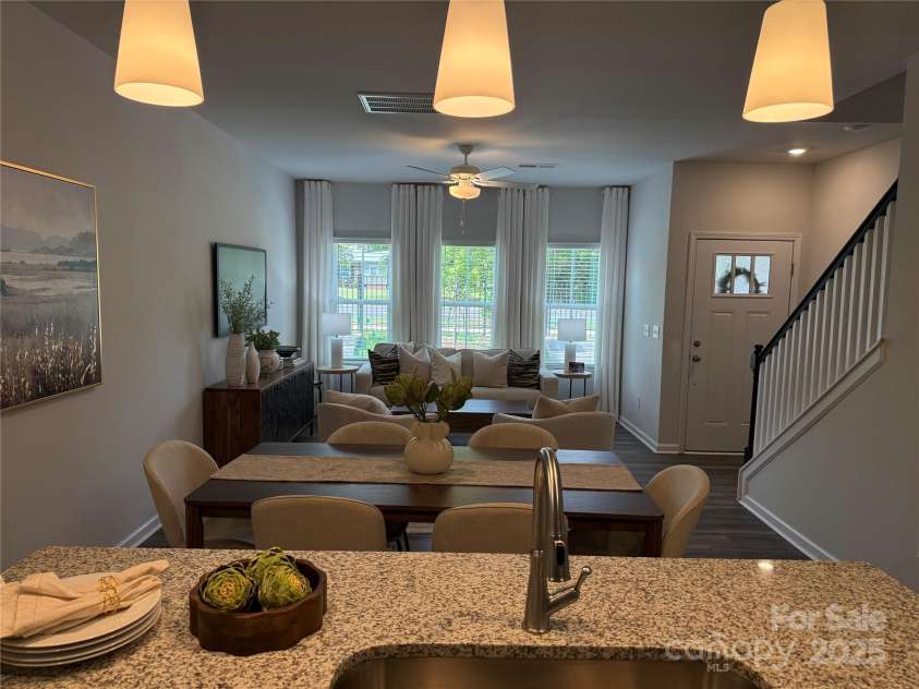 5817 Tuckaseegee Road, Charlotte, NC 28208.  MLS# CAR4254636, YatesRealty ID 17937. 