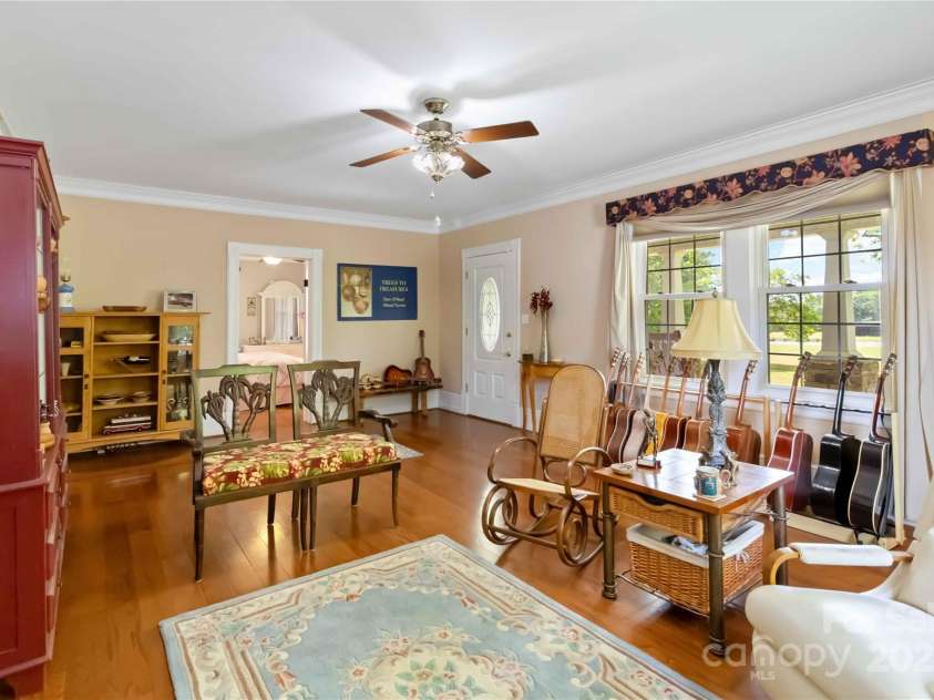 4960 York Highway, Rock Hill, SC 29732.  MLS# CAR4256206, YatesRealty ID 17938. 