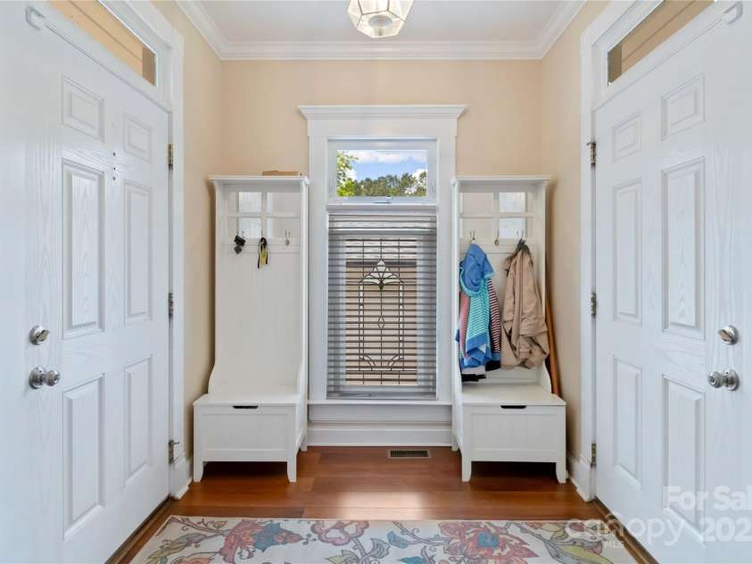 4960 York Highway, Rock Hill, SC 29732.  MLS# CAR4256206, YatesRealty ID 17938. 