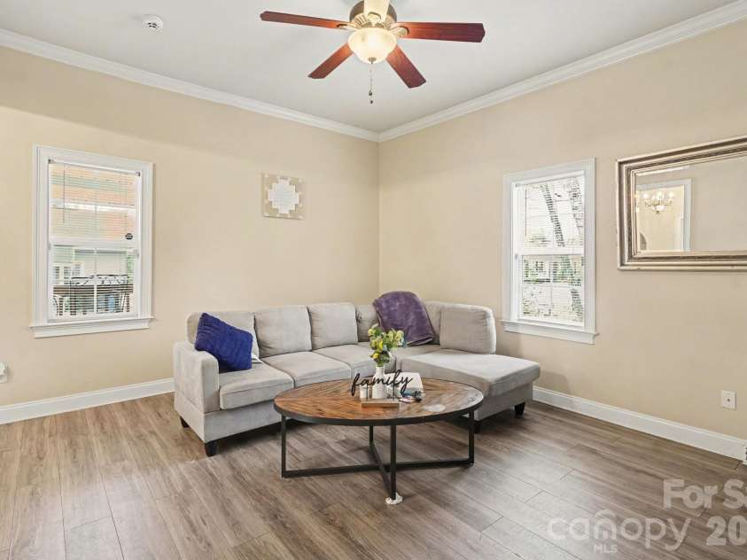 318 Pressley Avenue, Mooresville, NC 28115.  MLS# CAR4347115, YatesRealty ID 17939. 