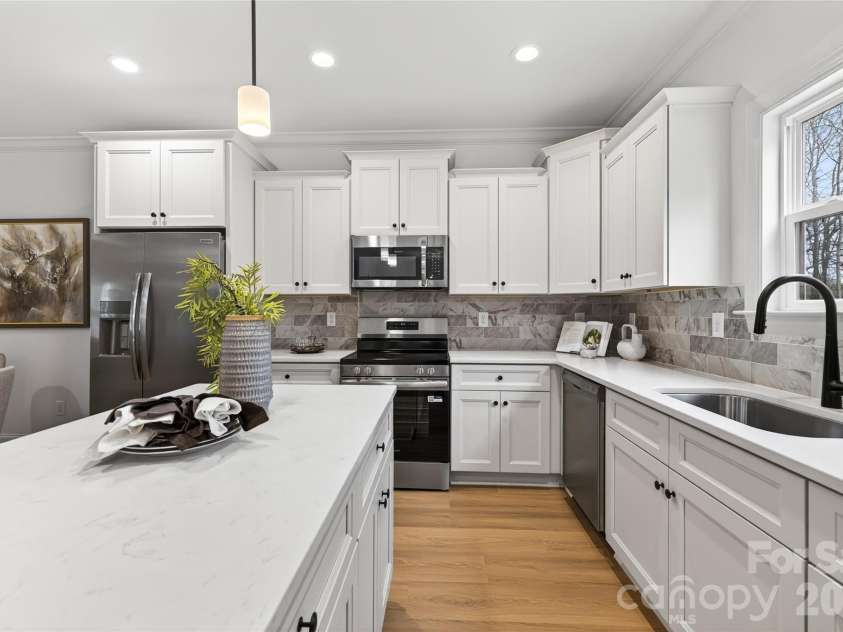 13103 Blacksmith Court, Matthews, NC 28105.  MLS# CAR4343819, YatesRealty ID 1794. Representation