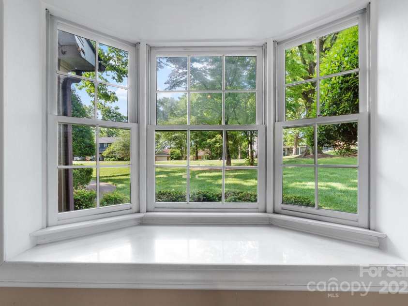 220 West Park Drive, Morganton, NC 28655.  MLS# CAR4263944, YatesRealty ID 1794. 