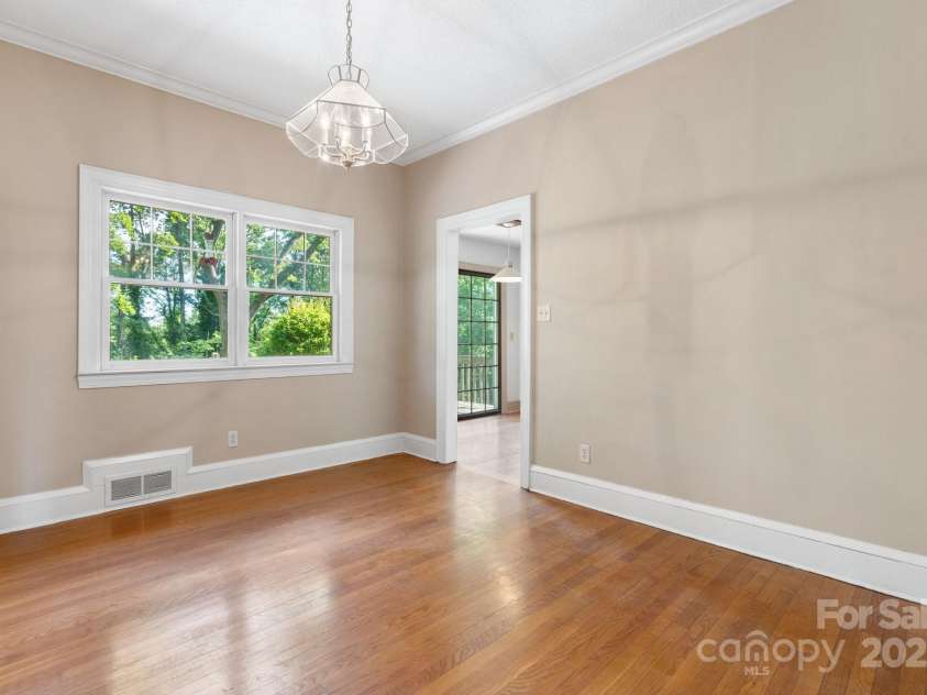 220 West Park Drive, Morganton, NC 28655.  MLS# CAR4263944, YatesRealty ID 1794. 