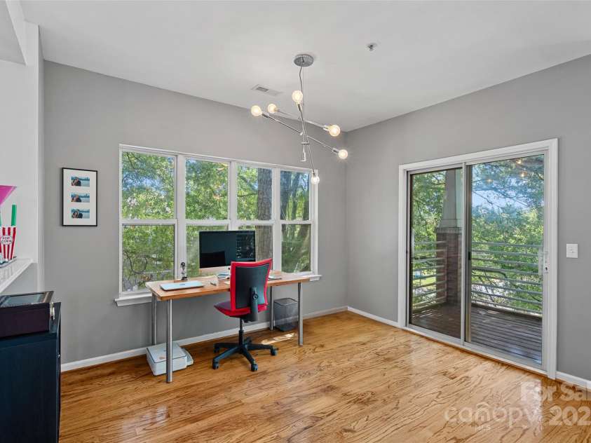 2625 5th Street, Charlotte, NC 28204.  MLS# CAR4263472, YatesRealty ID 17940. Dining Area