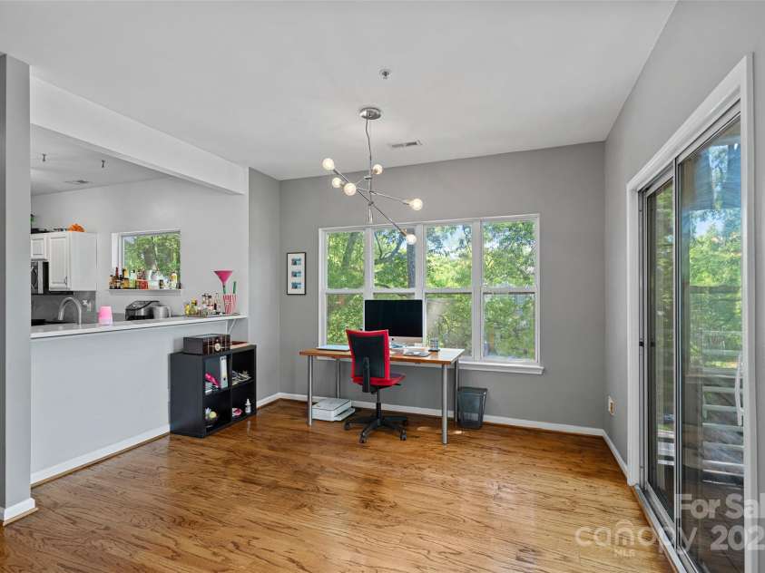 2625 5th Street, Charlotte, NC 28204.  MLS# CAR4263472, YatesRealty ID 17940. Dining Area