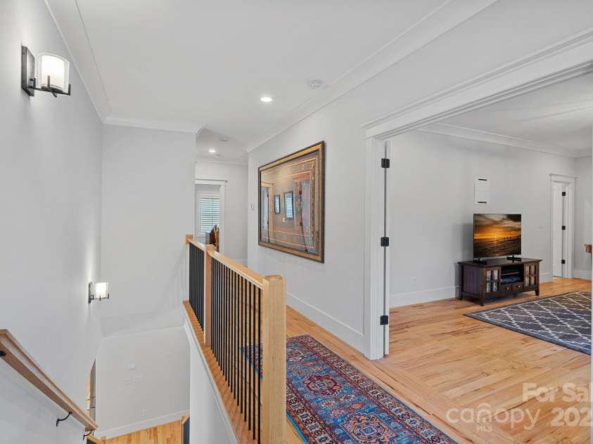 3228 Ford Road, Charlotte, NC 28205.  MLS# CAR4246155, YatesRealty ID 17943. 