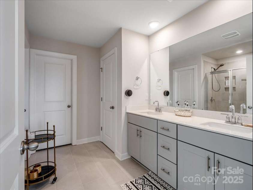 571 Palmarosa Street, Fort Mill, SC 29715.  MLS# CAR4217813, YatesRealty ID 17944. 