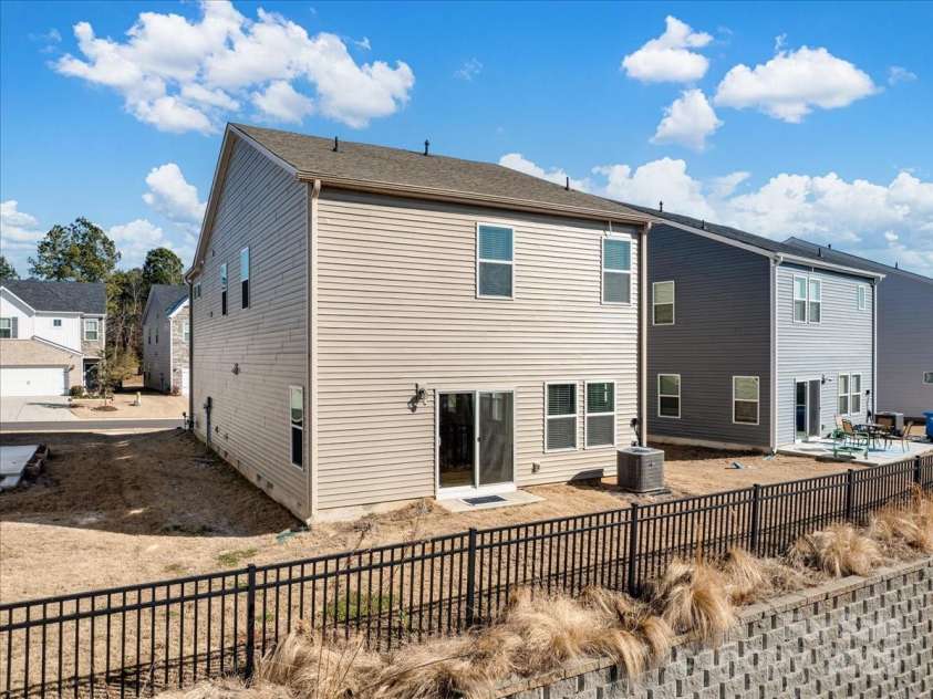 571 Palmarosa Street, Fort Mill, SC 29715.  MLS# CAR4217813, YatesRealty ID 17944. 