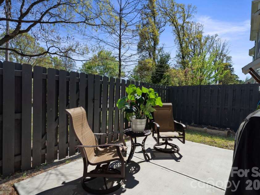 9043 Charles Francis Lane, Cornelius, NC 28031.  MLS# CAR4360316, YatesRealty ID 17944. Patio