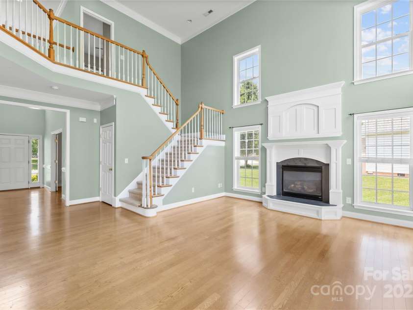 112 Doyle Farm Lane, Mooresville, NC 28115.  MLS# CAR4268359, YatesRealty ID 17949. 