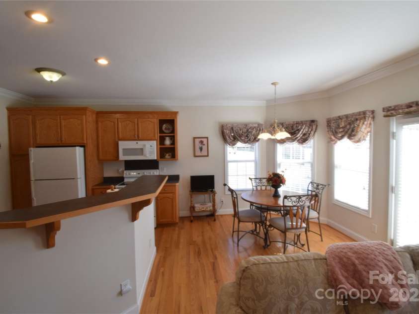 1013 Mays Court, Gastonia, NC 28054.  MLS# CAR4226879, YatesRealty ID 1795. 