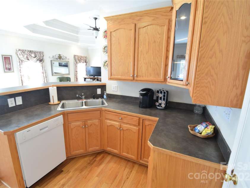 1013 Mays Court, Gastonia, NC 28054.  MLS# CAR4226879, YatesRealty ID 1795. 